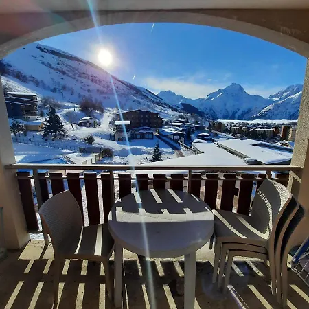 Au Pied Des Pistes Avec Panorama Sur Les Montagnes