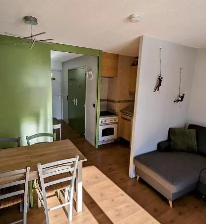 公寓 Au Pied Des Pistes Avec Panorama Sur Les Montagnes